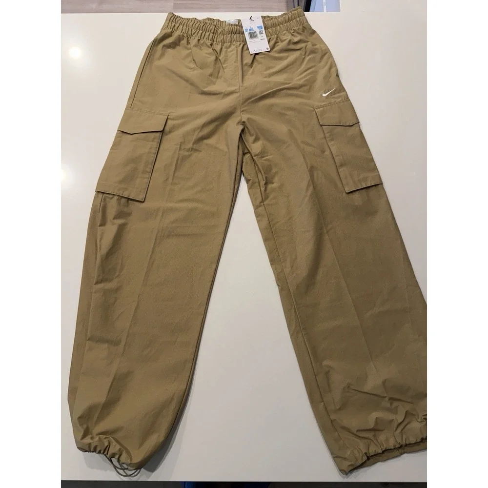 Nike Everything Wovens Cargo Pants Parachute Beige HM6976-297 Womens M NWT